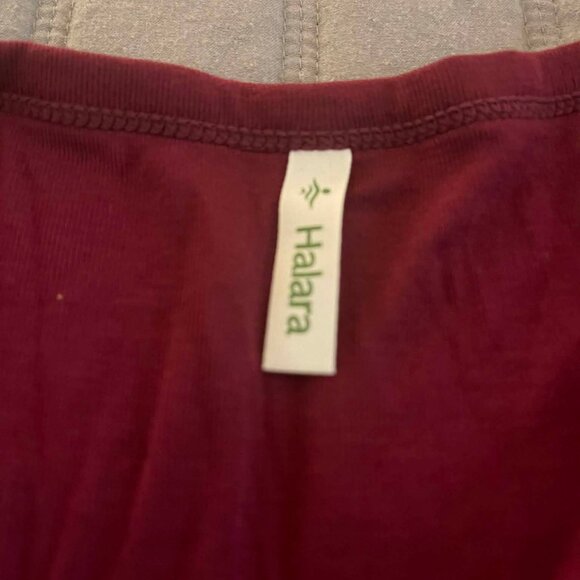 NWT Women's medium Ribbed Henley Neck Long Sleeve Slim Casual Top - Picture 3 of 5